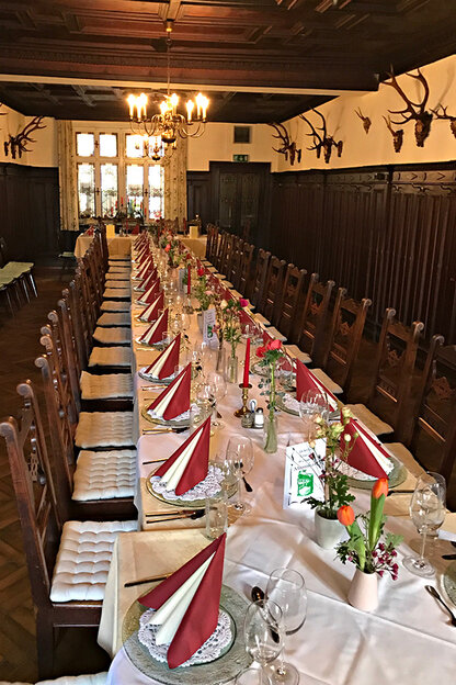 Veranstaltungs-Esstische Veranstaltungs-Esstische